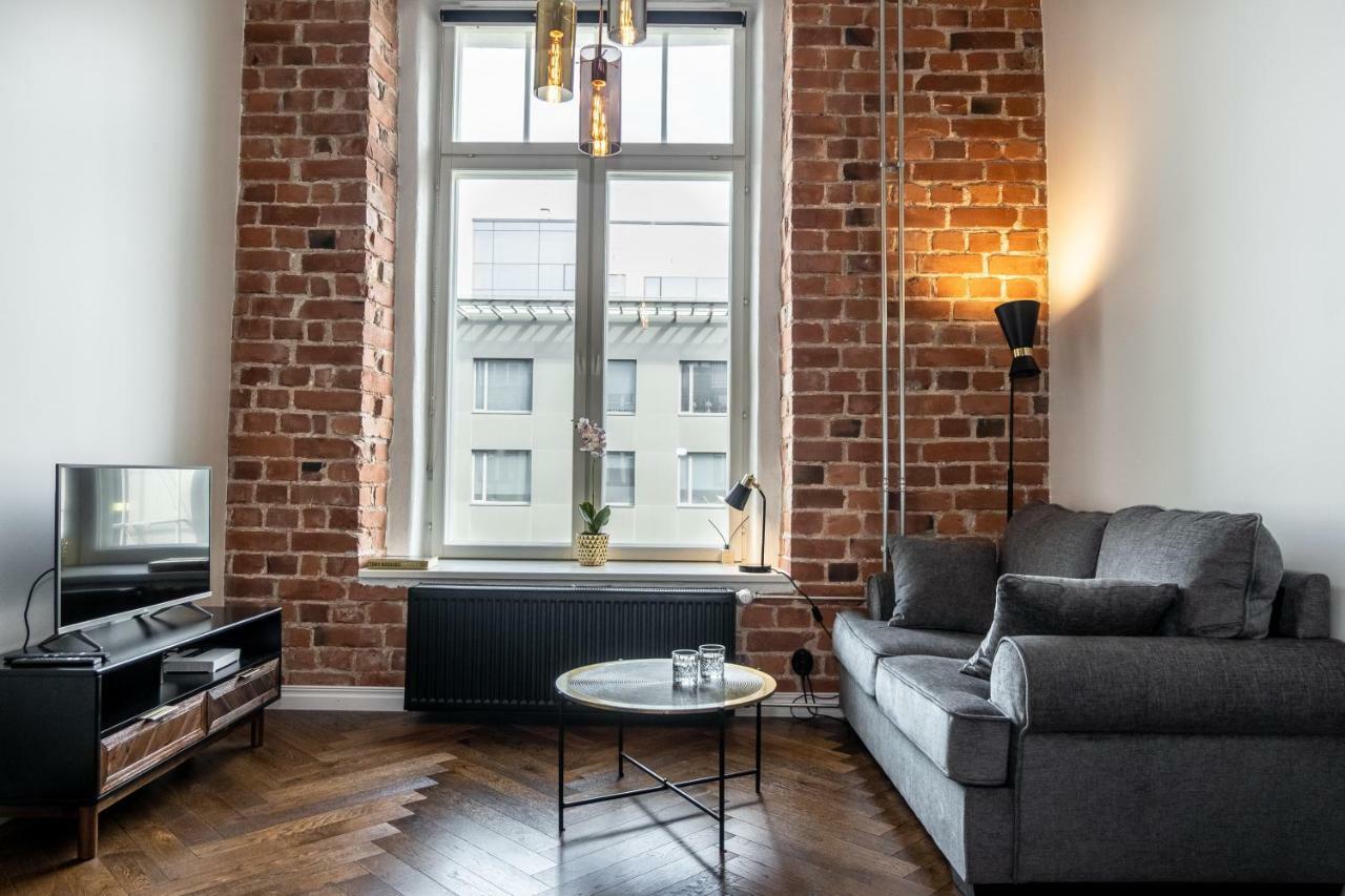 Thomas' Home - Trendy, Central & Balcony Tallin Zewnętrze zdjęcie
