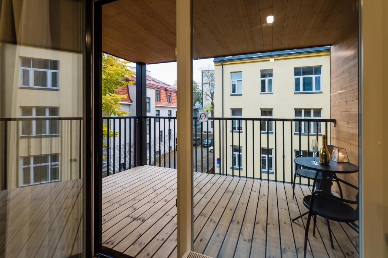 Thomas' Home - Trendy, Central & Balcony Tallin Zewnętrze zdjęcie